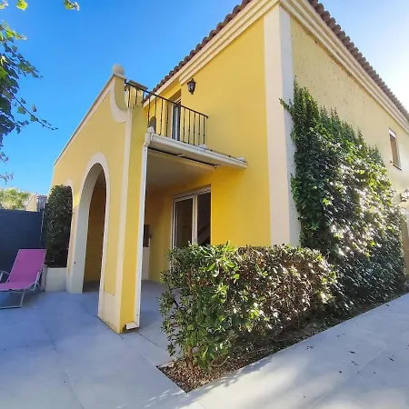 8, La Palmeraie, Village Naturiste, Cap D'agde Agde